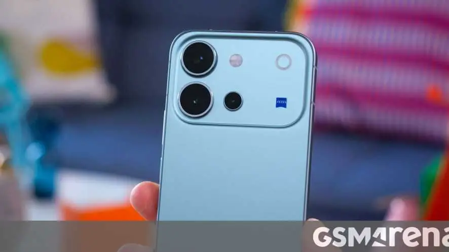 Ulasan Vivo V80: Desain Menawan dan Performa Solid