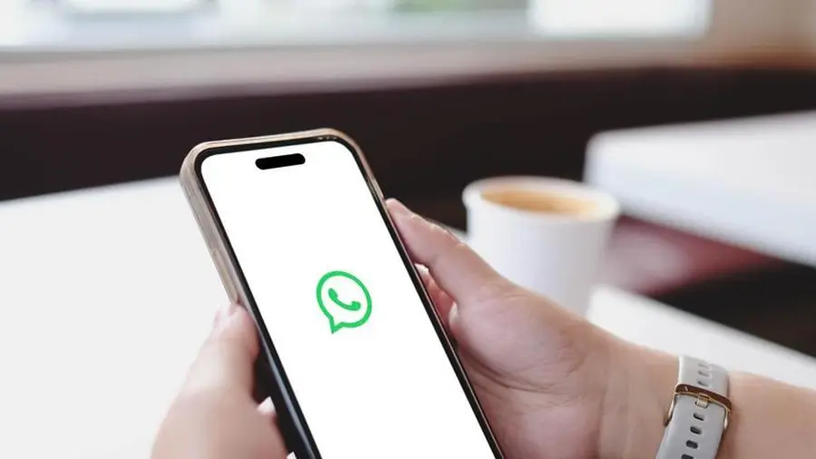 WhatsApp Testing Guest Call Feature Without Account Requirement