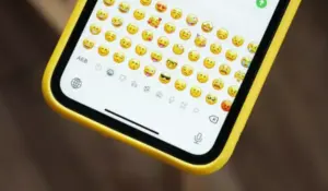 Melalui Menu Pengaturan