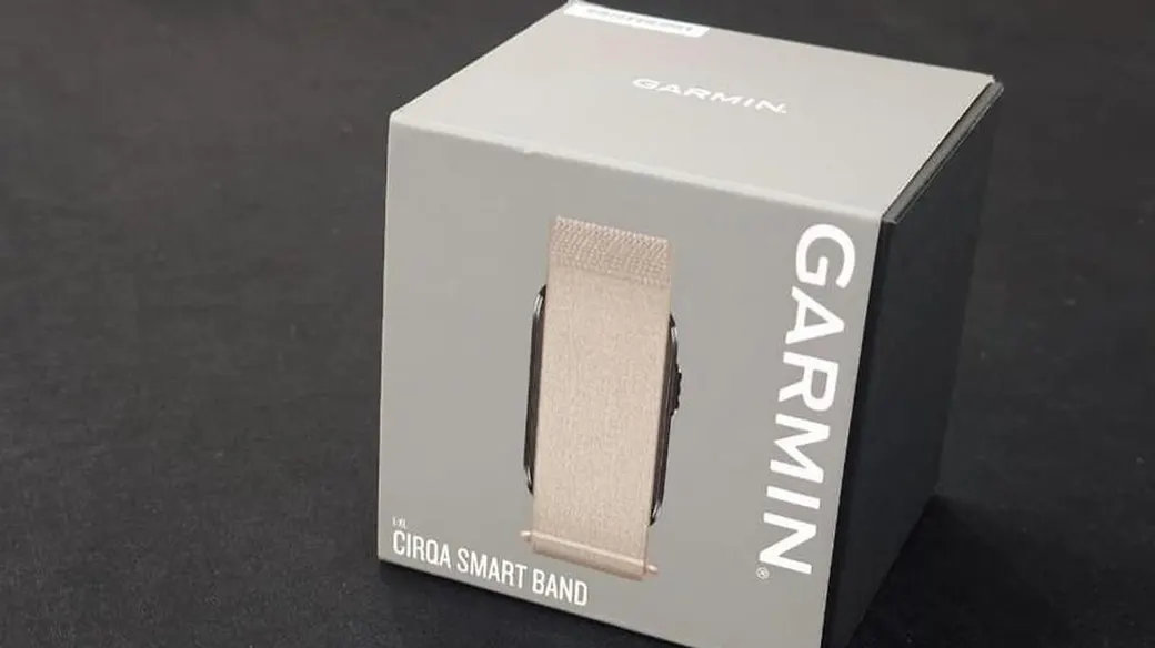 Garmin CIRQA Review: A Unique Screenless Health Tracker