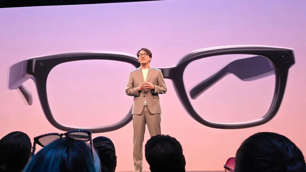 Samsung Launches Intelligent Eyewear with Advanced Features