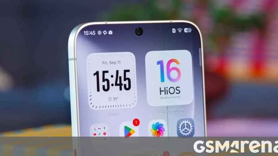 Tecno Unveils Innovative Camon Slim Bezel-less Concept Phone