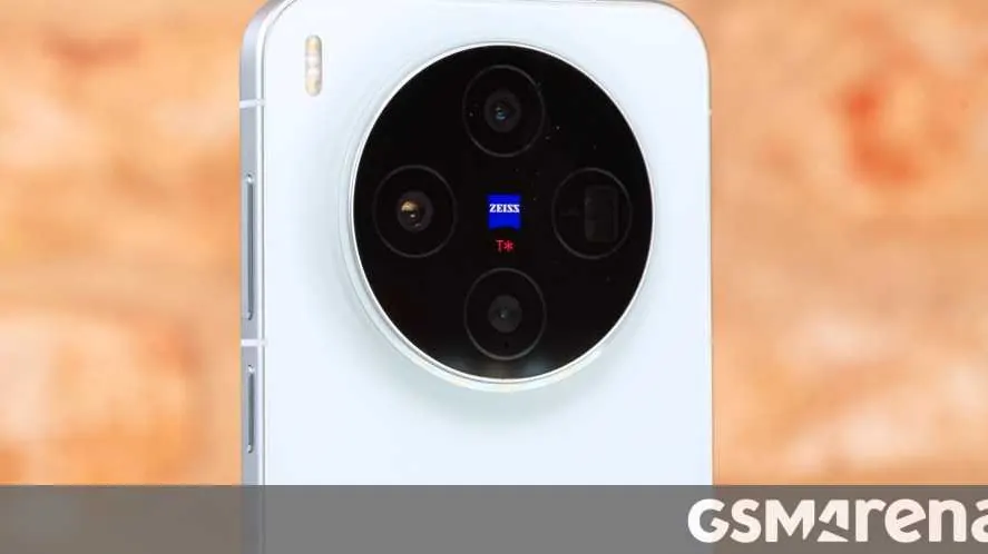 Vivo X500 Dapat Sertifikasi, Dukung Pengisian Daya 90W
