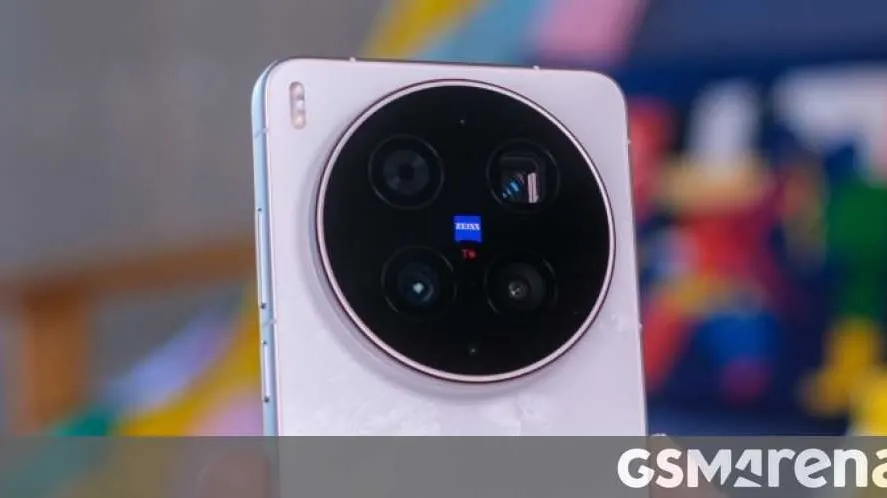 vivo's Choice of 200MP Sensors for X500 Ultra Telephoto