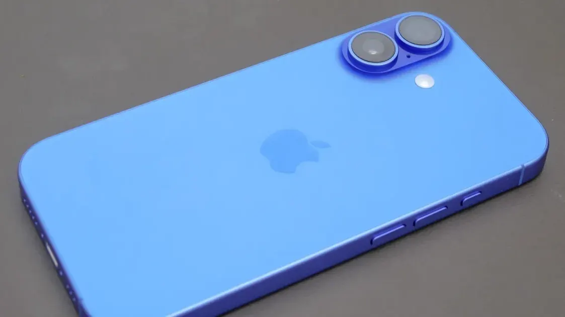 Transform Your Old iPhone into a Distraction-Free Device