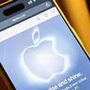 Apple Event Malam Ini: iPhone Lipat dan Kejutan Lainnya