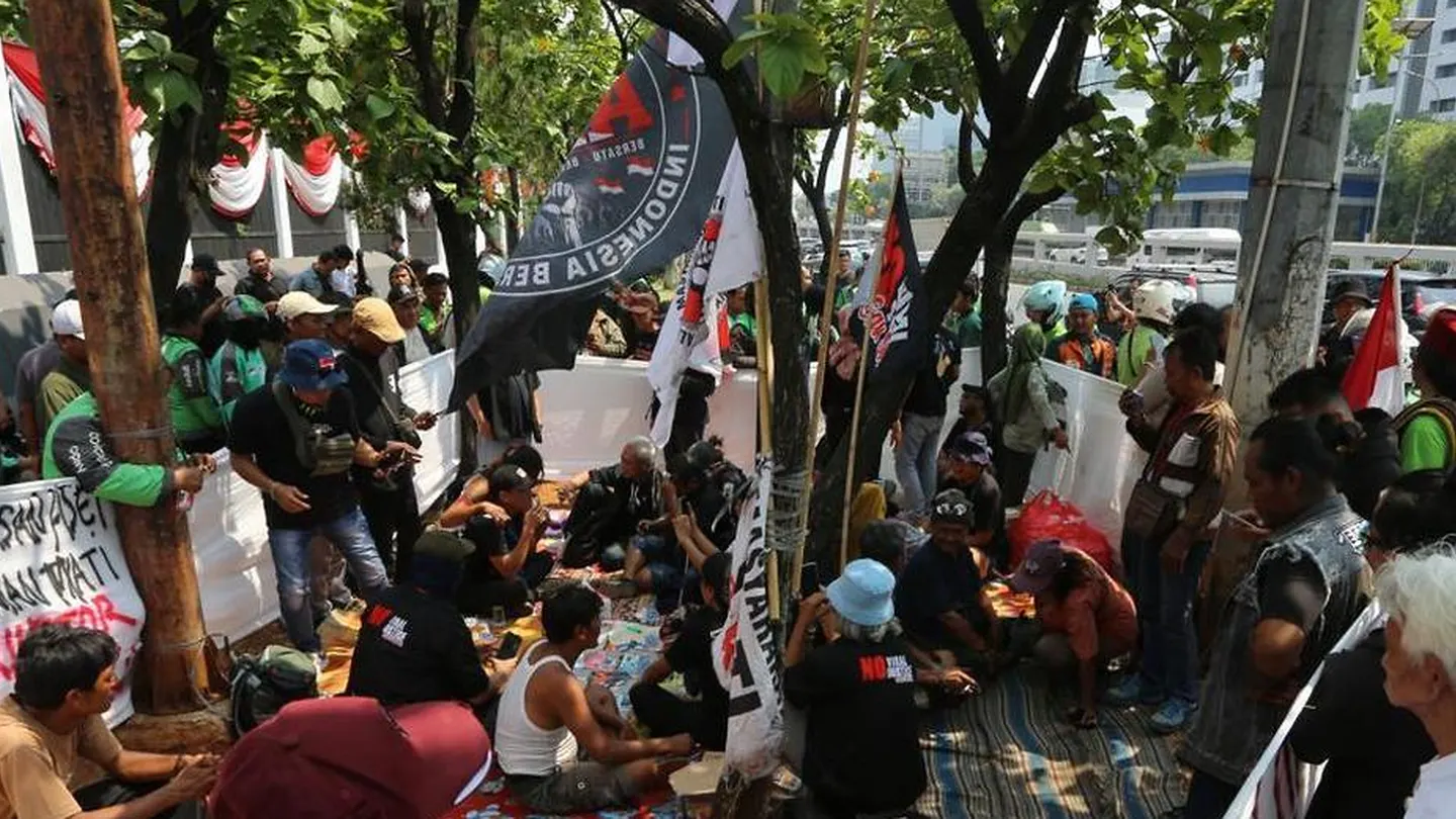 Essential Apps for Your Phone During the August 27 Demonstration
