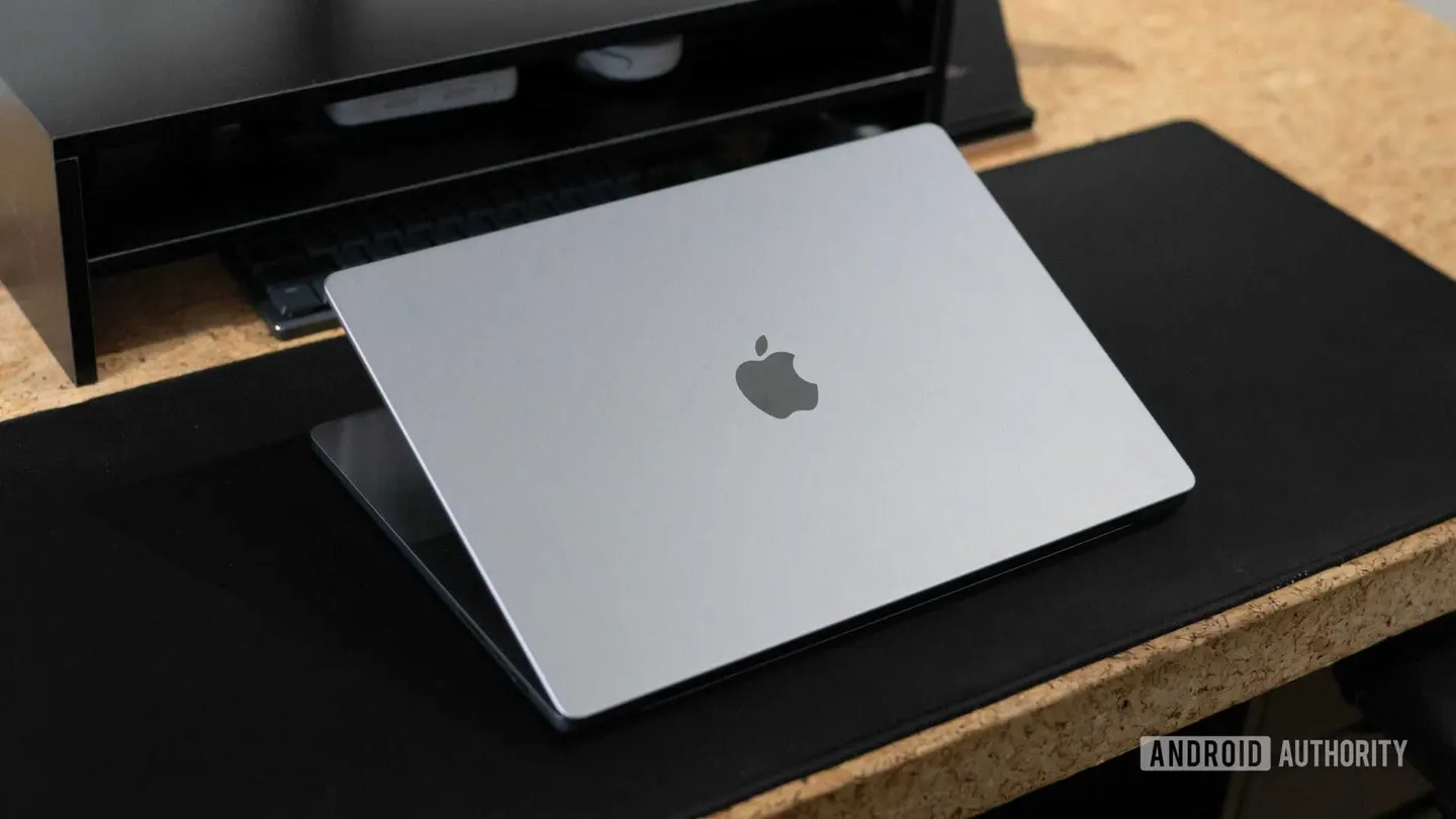 Get $500 Off the 2026 Apple 14-inch MacBook Pro Today