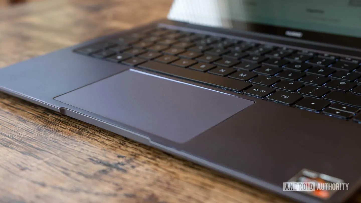 Google Introduces Phone as Remote for Upcoming Googlebook Trackpad