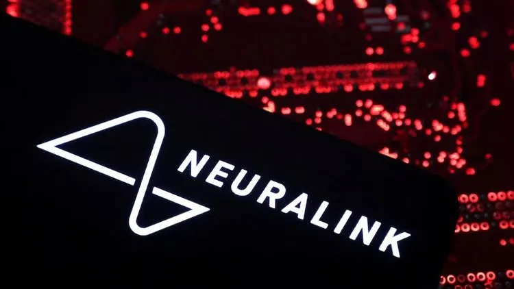 Elon Musk Percepat Integrasi Otak dan Mesin, Neuralink Siap Produksi Implan Otak 2026