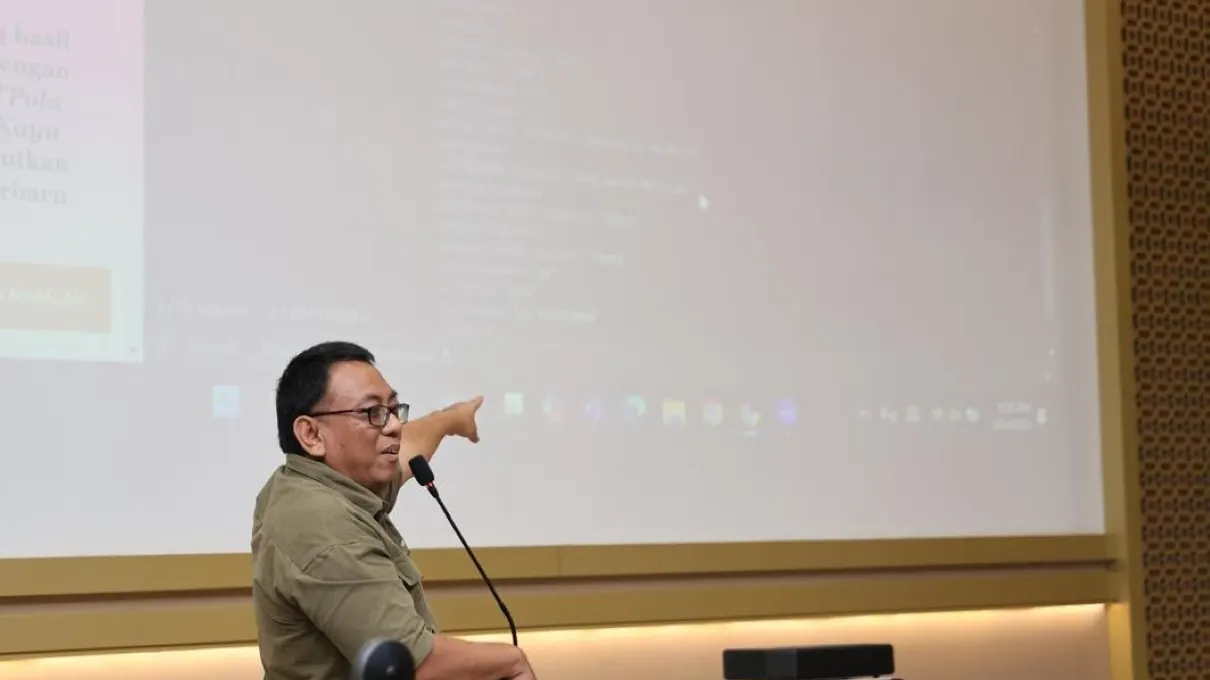 Mahasiswa Untag Surabaya Terima Pelatihan Forensik Digital and Analisis Bisnis