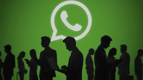Heboh Chat Audio Hacker di Grup WhatsApp: Apakah Bisa Menguras Saldo Rekening Anda?