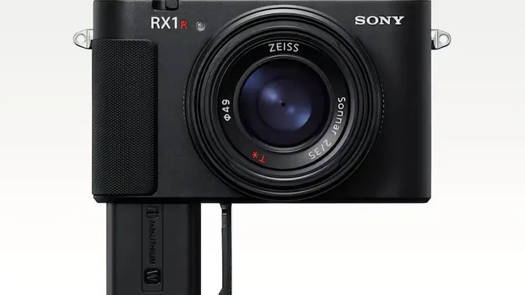 Sony RX1R III Rilis: Kamera Mini 61 MP Full-Frame untuk Penggemar Leica