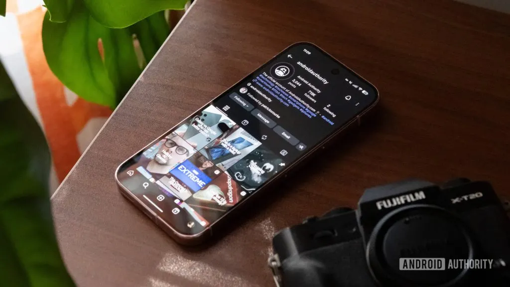 Meta Uji Coba Instagram Plus untuk Fitur Stories Rahasia dan Eksklusif