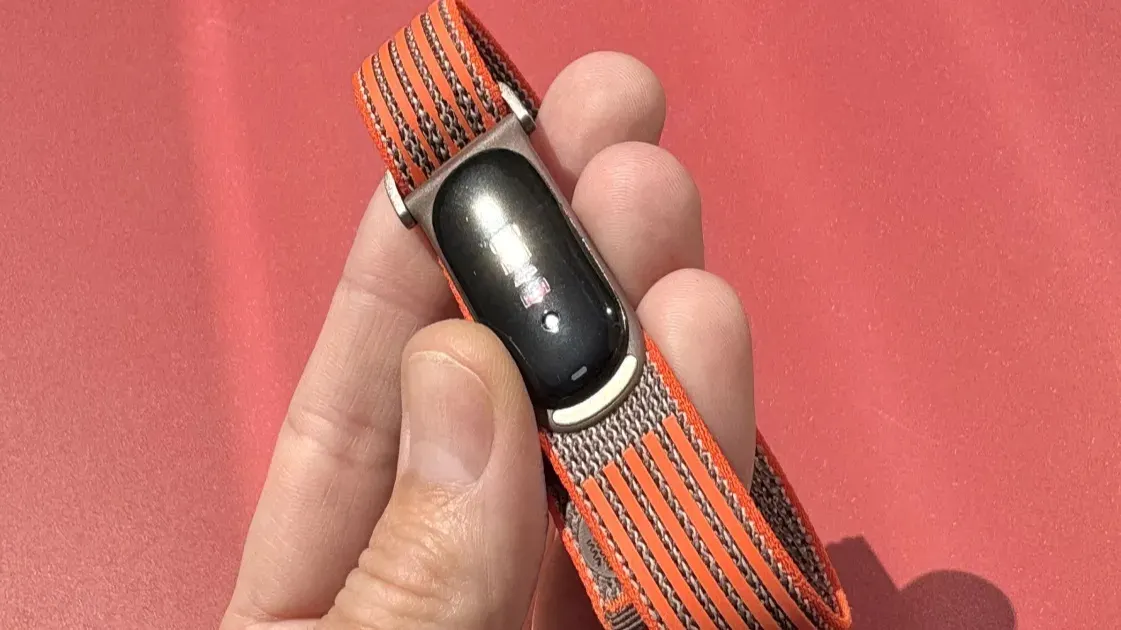 Improve the Accuracy of Your Fitbit Air with These Tips