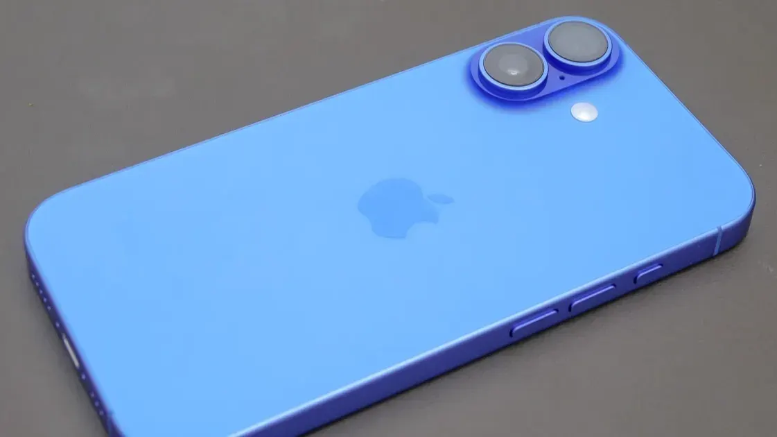 Transform Your Old iPhone into a Distraction-Free Device