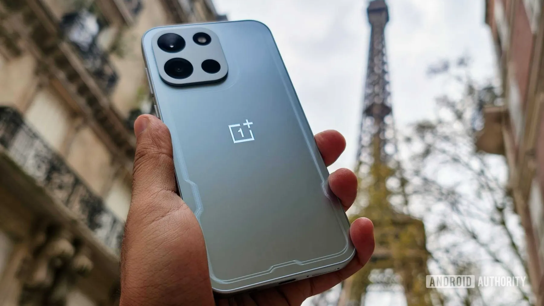 OnePlus Faces Backlash Over Warranty Voucher Issues