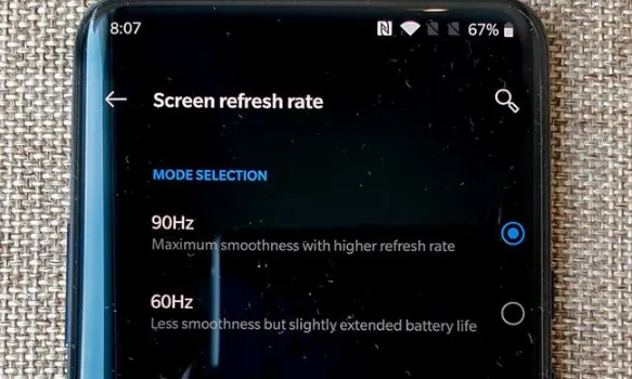Cara Cek Refresh Rate Layar HP yang Mudah untuk Pemula