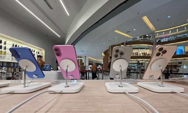 iPhone Akan Sama Canggihnya with Smartphone Android?