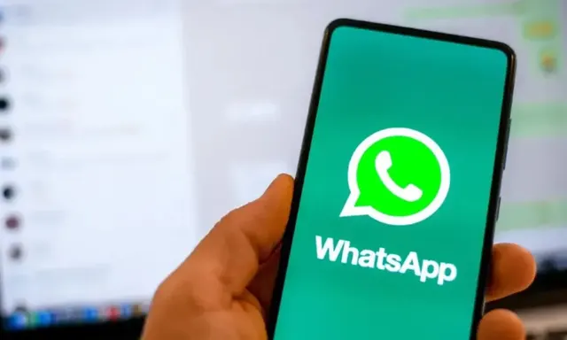 [Klarifikasi] Tanda Tiga Garis di WhatsApp: Bukan Sinyal Hacker, Begini Penjelasannya