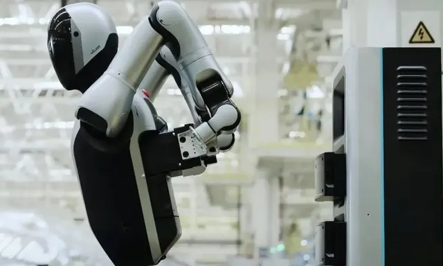 Pertama di Dunia, China Ciptakan Robot Humanoid yang Bisa Ganti Baterai Sendiri