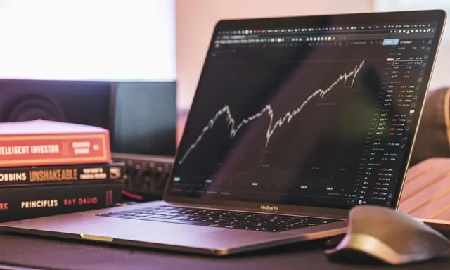 4 Cara Aman Menyimpan Koin Digital di Dompet Pribadi