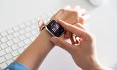 Smartwatch Terbaik 2025: Sensor Canggih untuk Olahraga Maksimal
