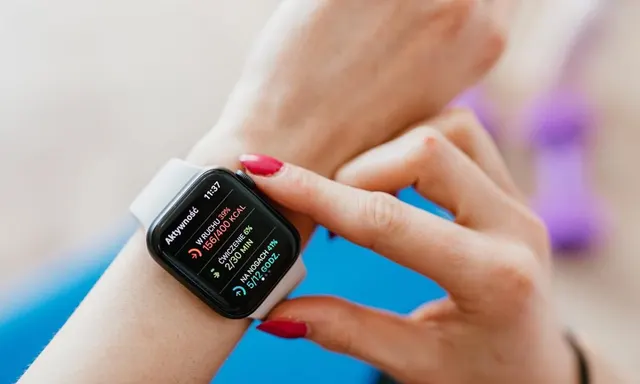 Cara Berhenti Merokok dengan Bantuan Smartwatch