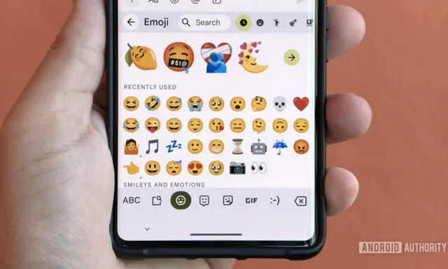 Gboard Perkenalkan Fitur Baru untuk Memperbesar Ukuran Emoji Anda