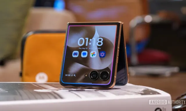 Motorola Razr 2025 Dapatkan Pembaruan Android 16 untuk Pengguna AS