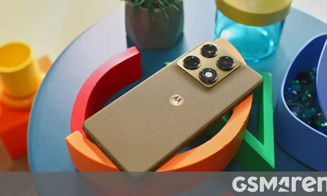 Motorola Signature Hadir dengan Layar Memukau dan Desain Elegan