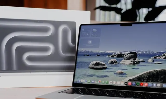 Apple Siapkan MacBook Pertama dengan Layar Sentuh Akhir Oktober