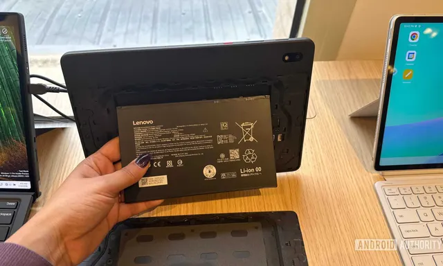 Lenovo ThinkTab X11 Resmi Meluncur di AS, Tahan Banting dan Terjangkau
