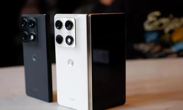 Motorola Razr Fold: The Best Foldable Smartphone Camera
