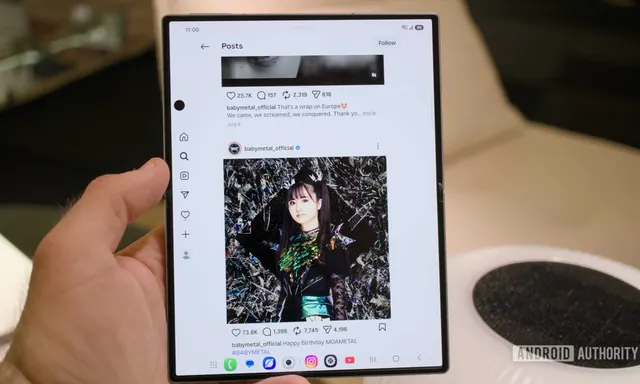 Samsung Resolves One Hand Operation Issue with Instagram