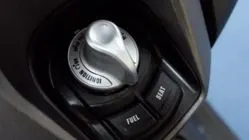 Nmax Keyless: Skuter Ganteng Ini Akan Buat Kamu Malas Pakai Kunci