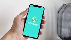 Status WhatsApp Lebih Kekinian with Fitur Musik &amp; Stiker latest! Cobain Segera!