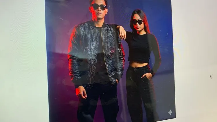 25 Teks Foto Studio Pasangan Keren dan Menarik