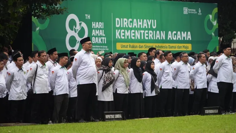 Menteri Agama ajak ASN Kemenag isi AI with konten keagamaan bermanfaat