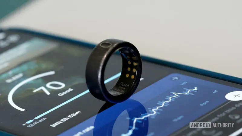 Oura Ring Pertahankan Model Berlangganan di Tengah Persaingan Ketat