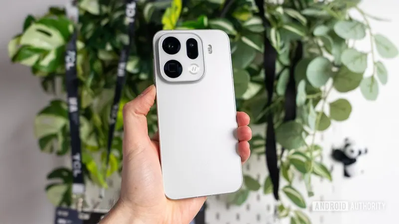 Oppo Segera Rilis Teknologi Pengisian Daya Magnetik untuk Smartphone Android