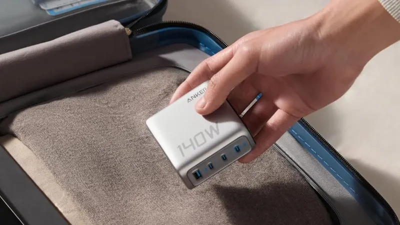 Charger Laptop Anker 140W Hadir dengan Harga Terbaik di 2026