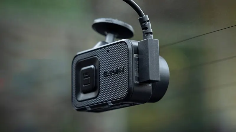 Garmin Dash Cam Mini 3 Hadir dengan Diskon Menarik untuk Pengendara