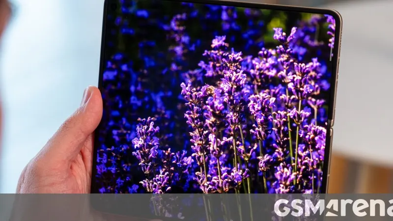 iPhone Fold Hadir dengan Teknologi Hinge 3D yang Inovatif dan Menarik