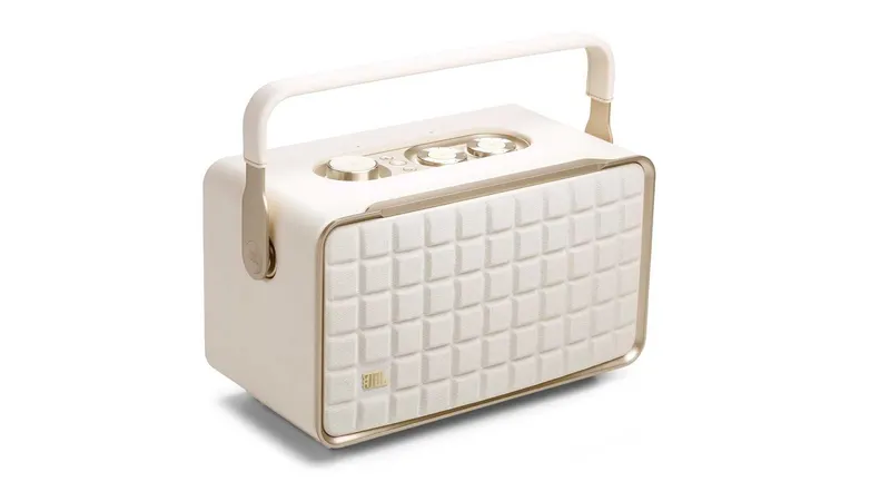 Big Discount for JBL Authentics 300, Retro-Style Smart Speaker