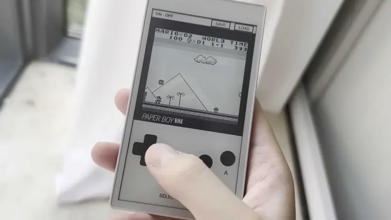 Game Boy Emulator Innovation Using E-Ink Display That Captivates Attention