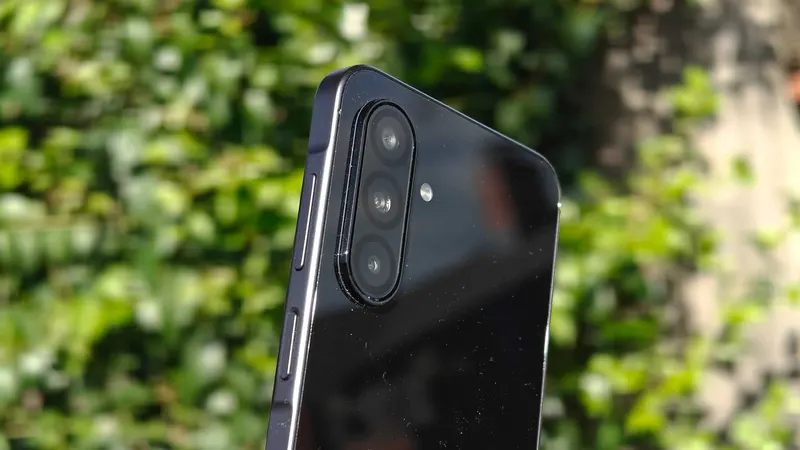 Samsung Galaxy A27 Arrives as an Attractive Budget Phone in the Market