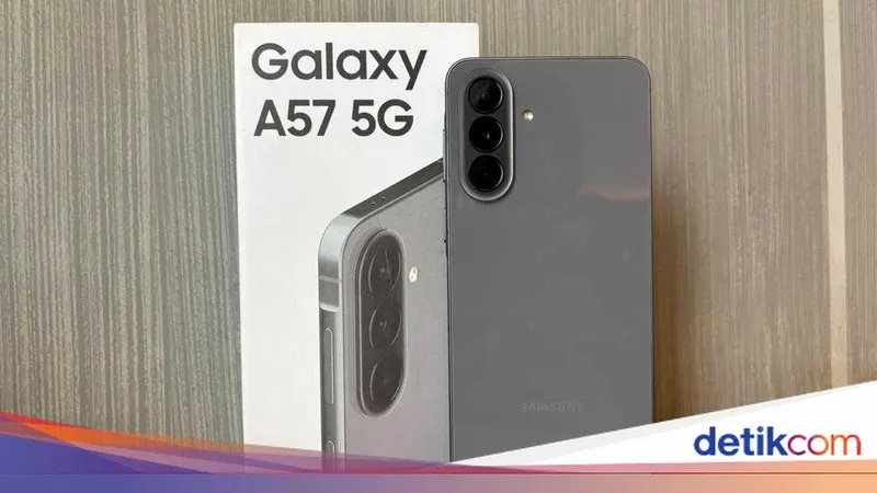 Samsung Galaxy A57: Lightweight and Ergonomic Smartphone for Daily Activities