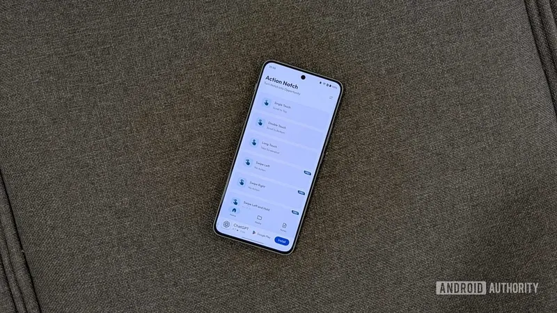 Ubah Notch Kamera Android Jadi Shortcut Berguna