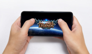 Membuka Aplikasi Mobile Legend